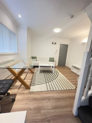 Photo 5- click for photo gallery